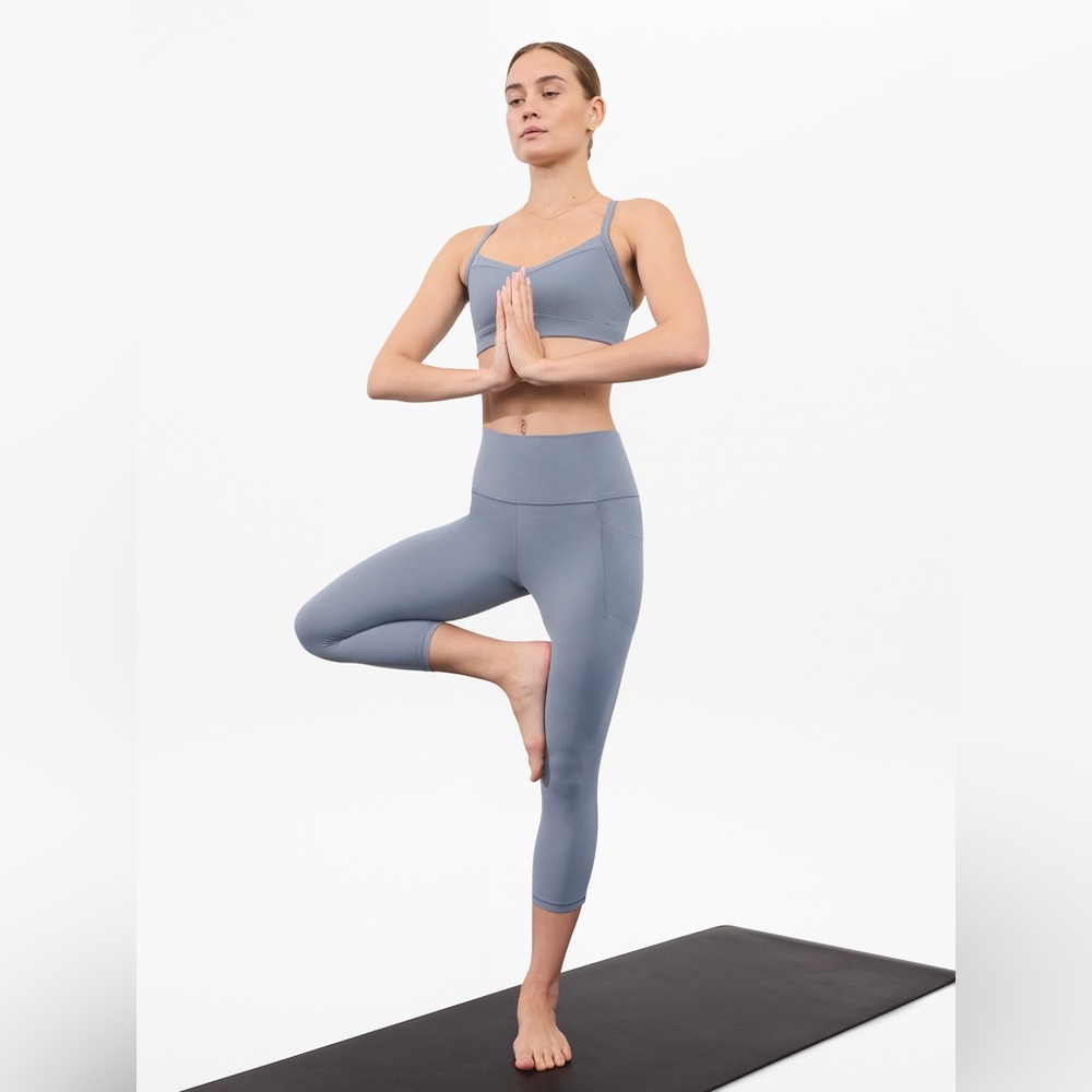 ATHLETA Blue Green Salutation Stash Pocket II 7/8 Tight NWT Size 1X
